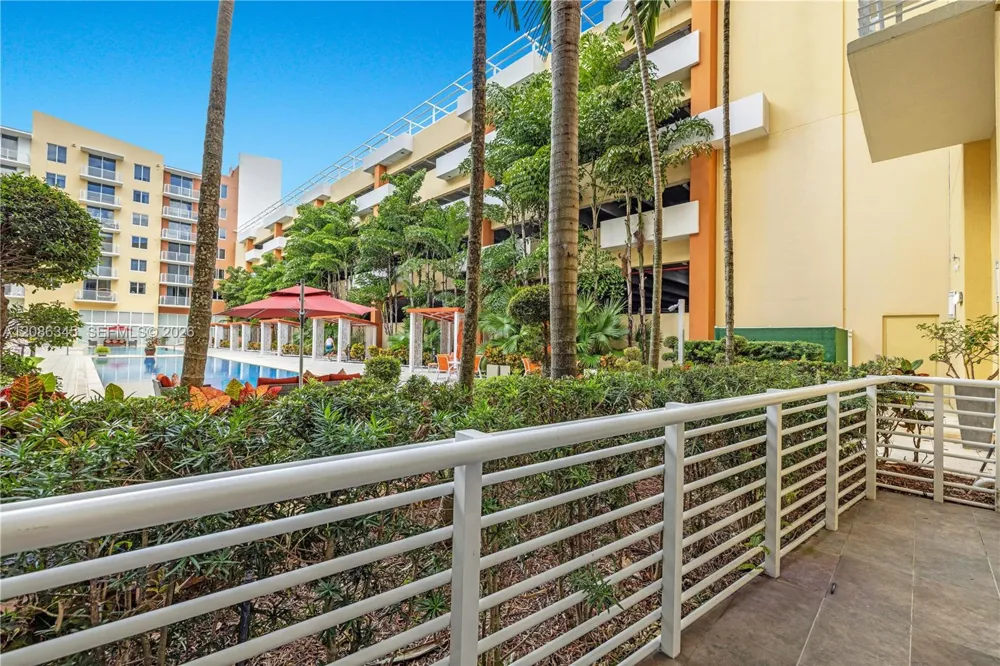 2775 NE 187th St #120 Aventura, FL 33180