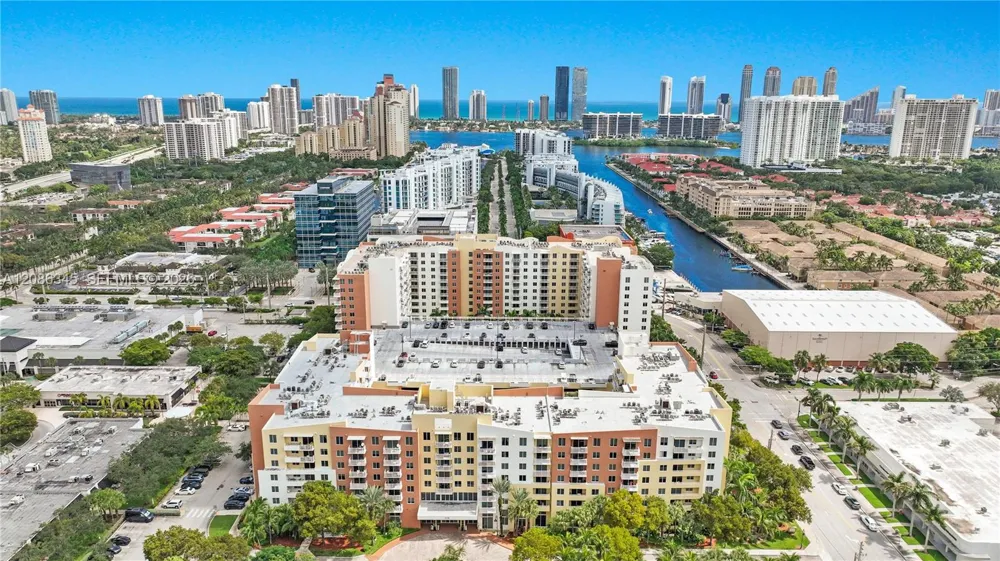 2775 NE 187th St #120 Aventura, FL 33180