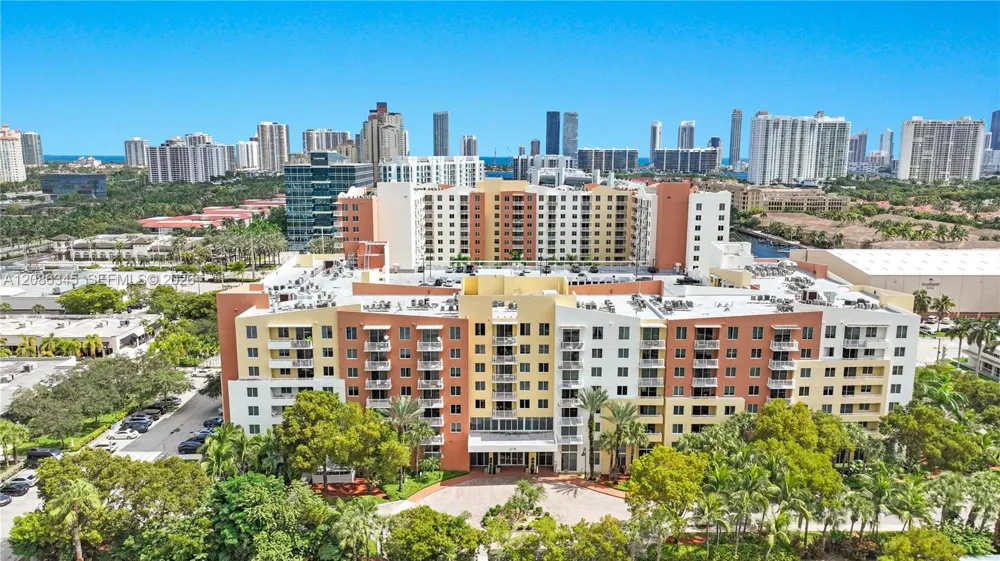 2775 NE 187th St #120 Aventura, FL 33180