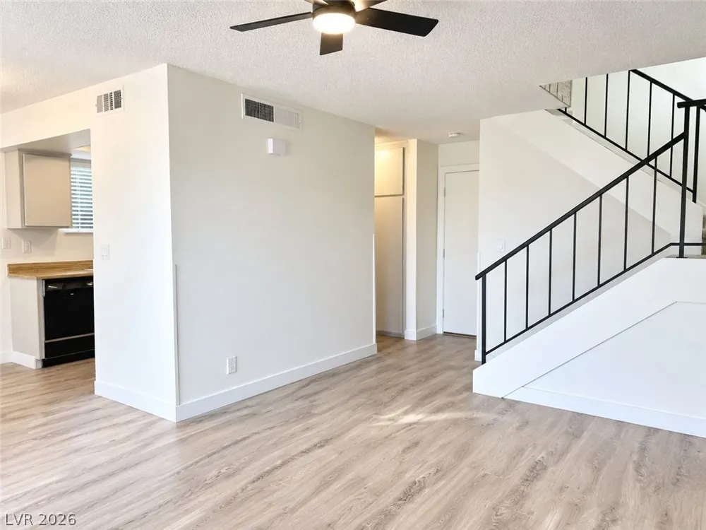 4346 Caliente Street Las Vegas, NV 89119