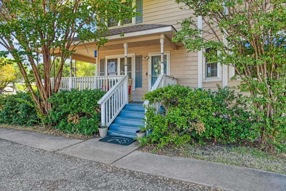 7634 Preston Road Denison, TX 75020