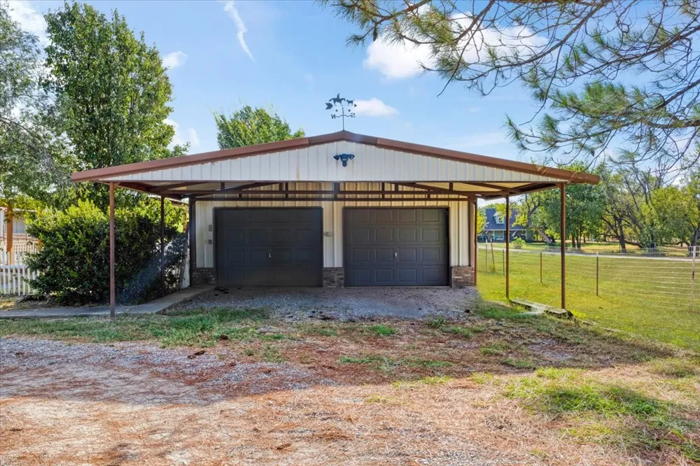 7634 Preston Road Denison, TX 75020