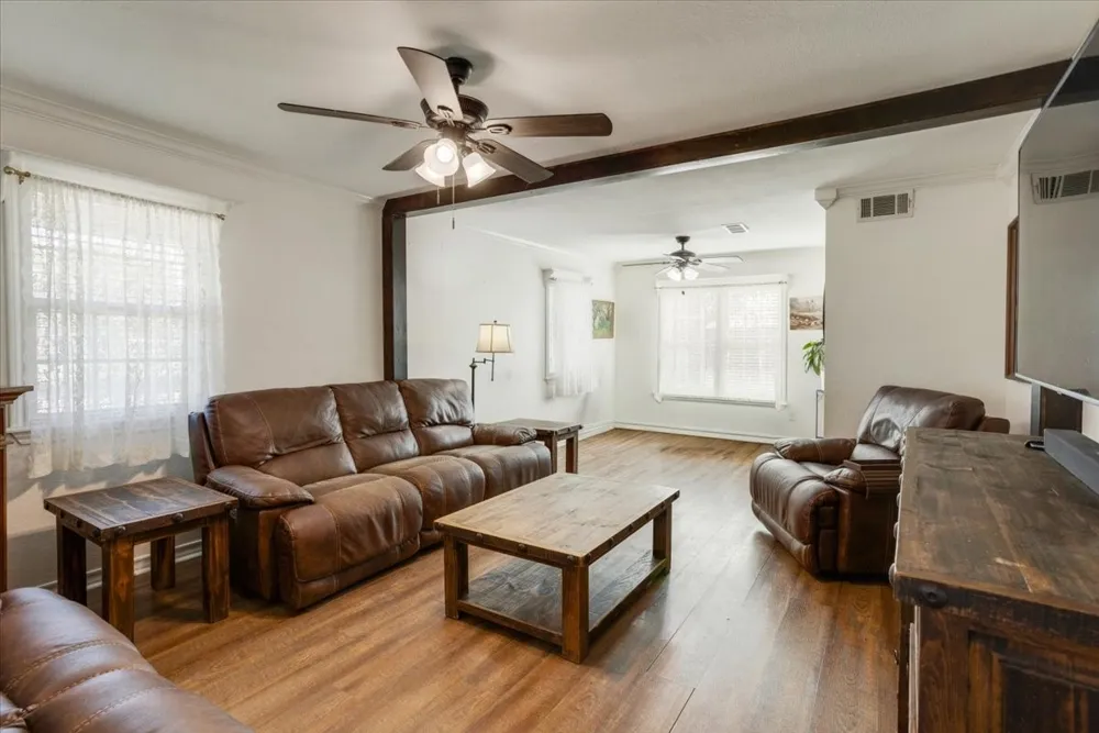 7634 Preston Road Denison, TX 75020