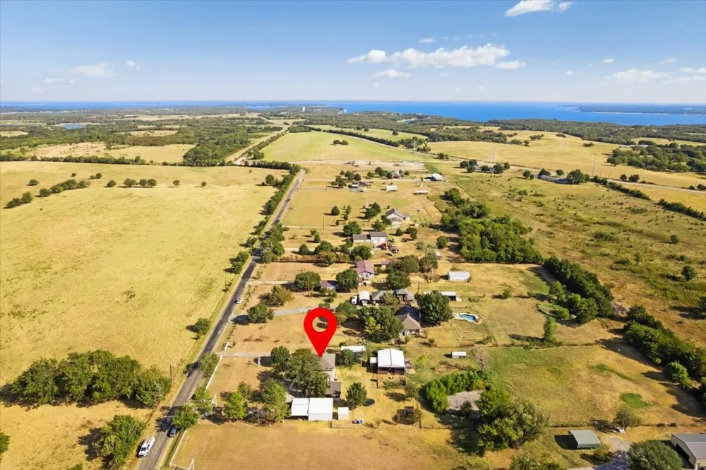 7634 Preston Road Denison, TX 75020