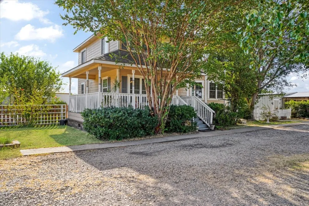 7634 Preston Road Denison, TX 75020