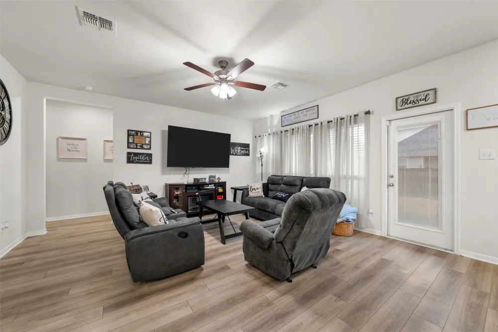 11125 Solar Street Waco, TX 76655