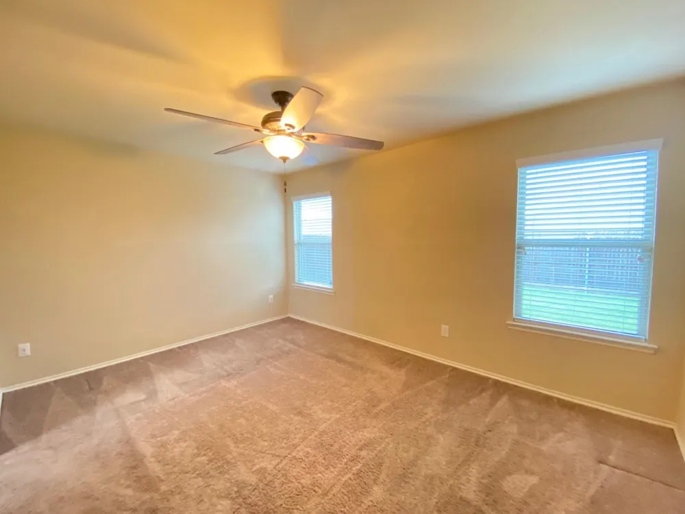 2105 Meadow Park Drive Princeton, TX 75407