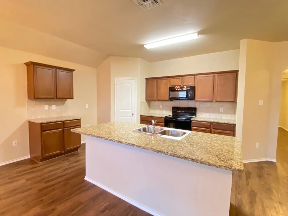 2105 Meadow Park Drive Princeton, TX 75407