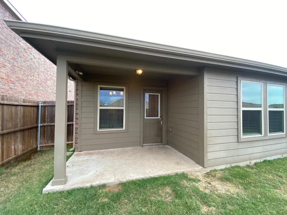 2105 Meadow Park Drive Princeton, TX 75407