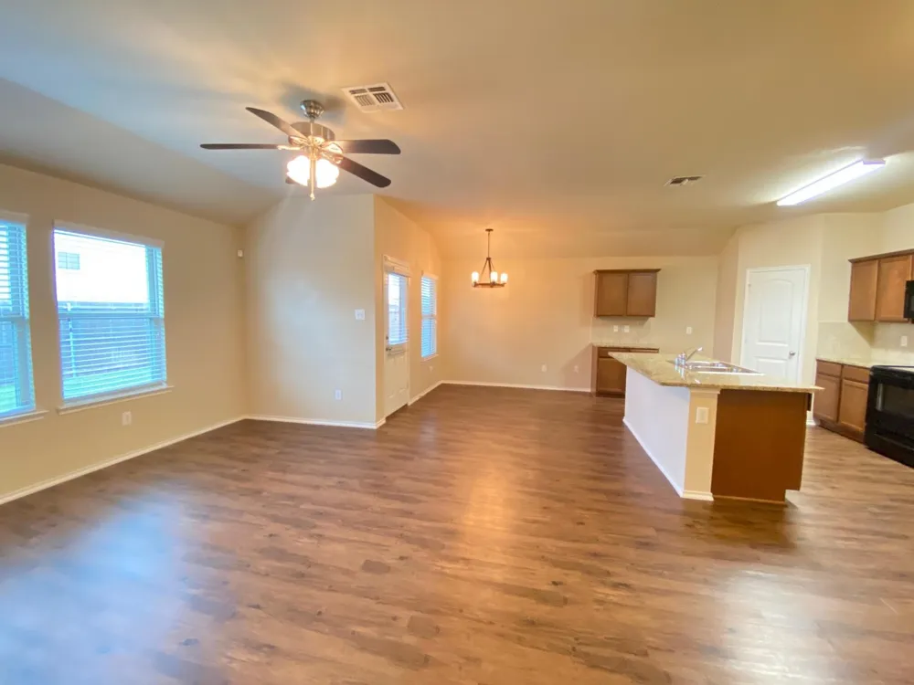 2105 Meadow Park Drive Princeton, TX 75407