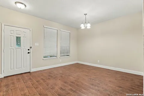 7738 Paraiso Cir