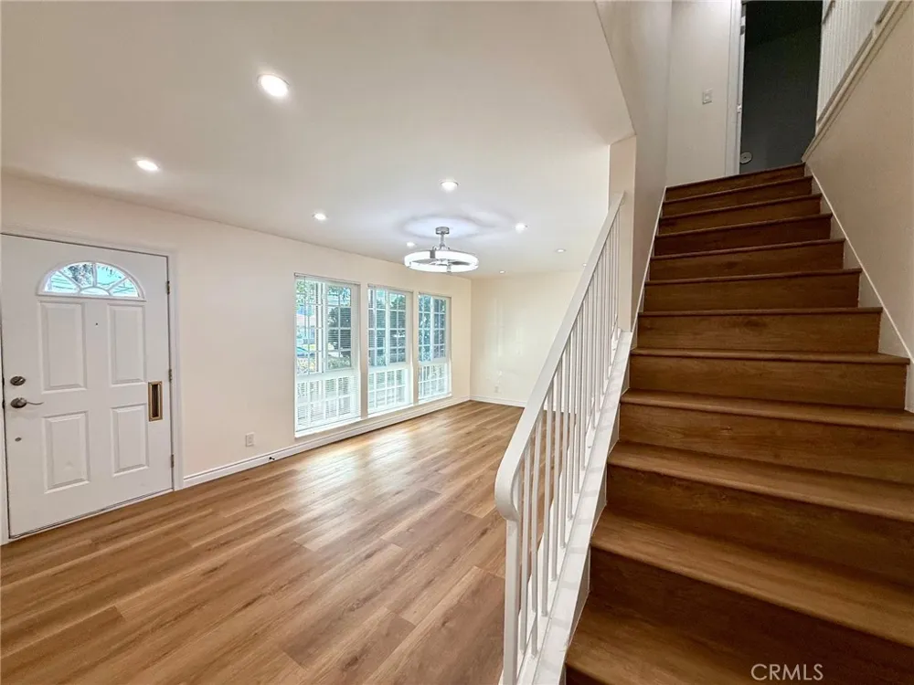 1803 W Greenleaf Anaheim, CA 92801
