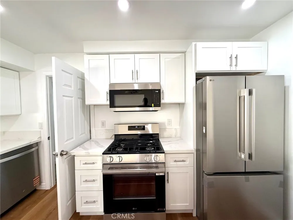 1803 W Greenleaf Anaheim, CA 92801