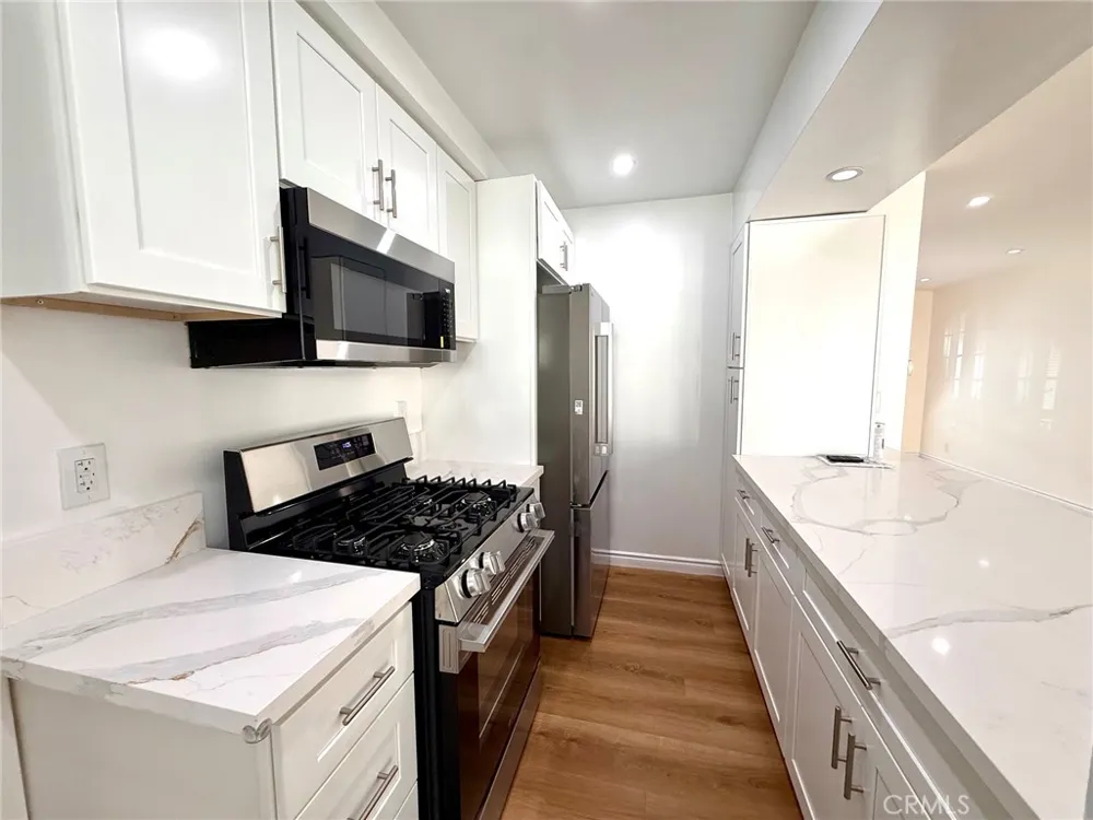 1803 W Greenleaf Anaheim, CA 92801