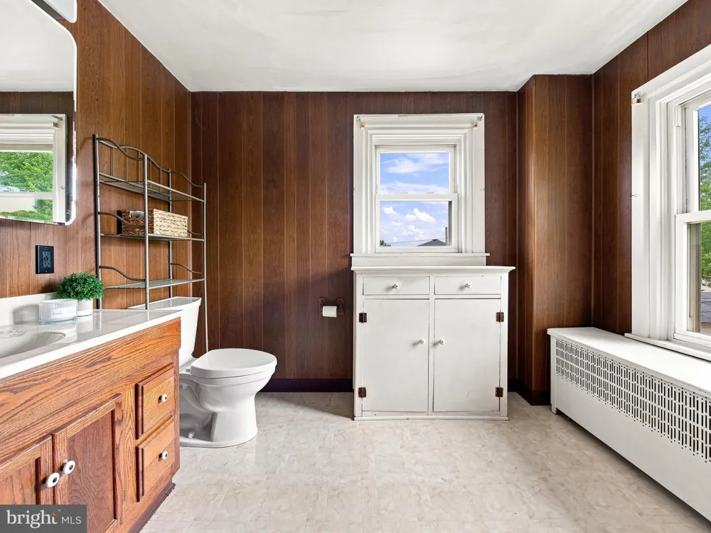 404 3RD STREET Emmaus, PA 18049