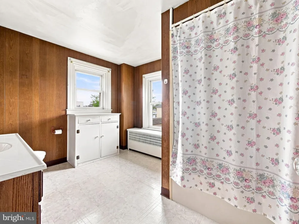 404 3RD STREET Emmaus, PA 18049