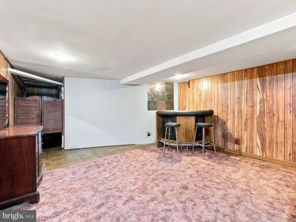 404 3RD STREET Emmaus, PA 18049