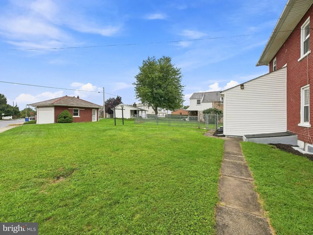 404 3RD STREET Emmaus, PA 18049