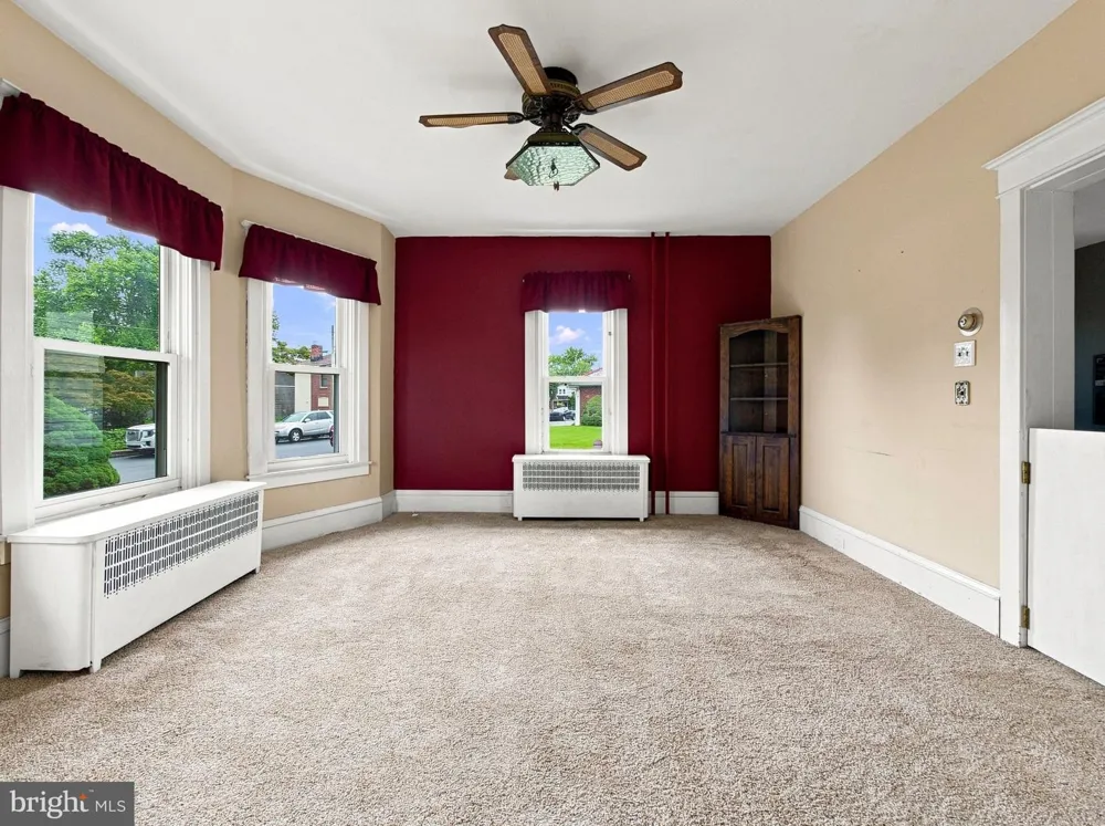 404 3RD STREET Emmaus, PA 18049