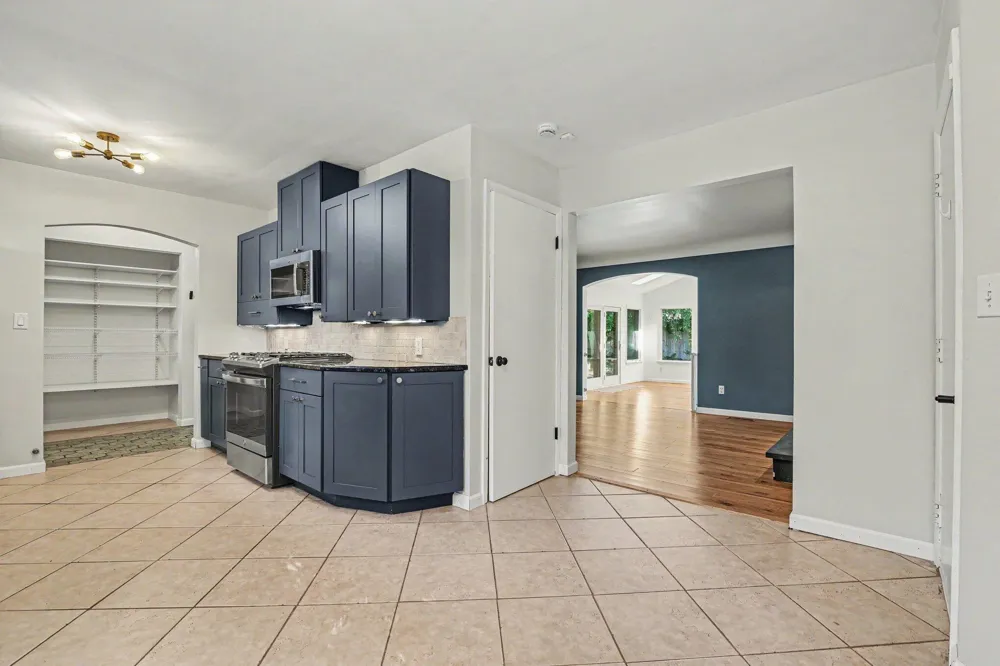 1870 Stratford Road Ypsilanti, MI 48197
