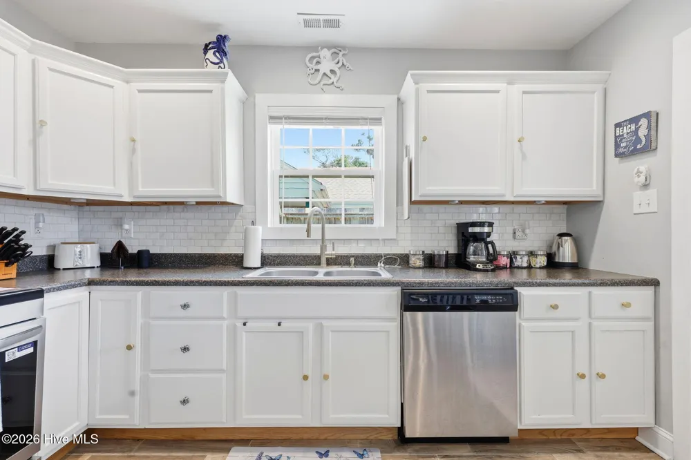 3111 Arendell Street Morehead City, NC 28557