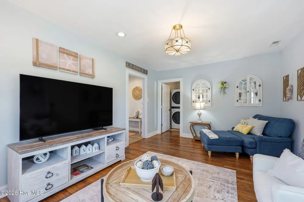 3111 Arendell Street Morehead City, NC 28557