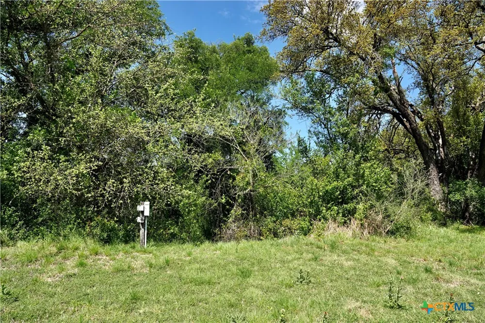 588 County Road 430 Goldthwaite, TX 76844