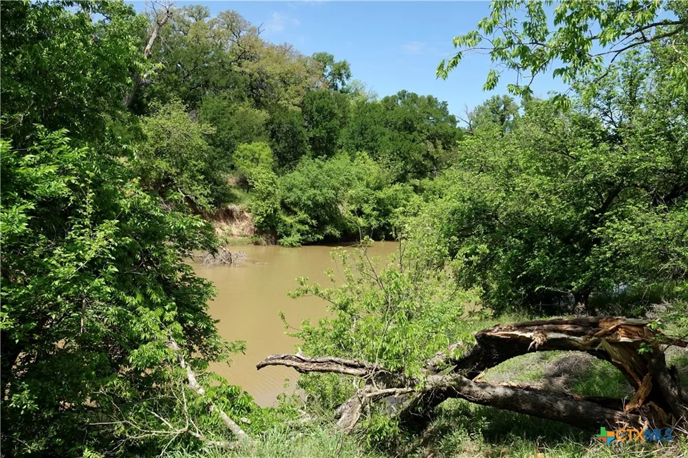 588 County Road 430 Goldthwaite, TX 76844