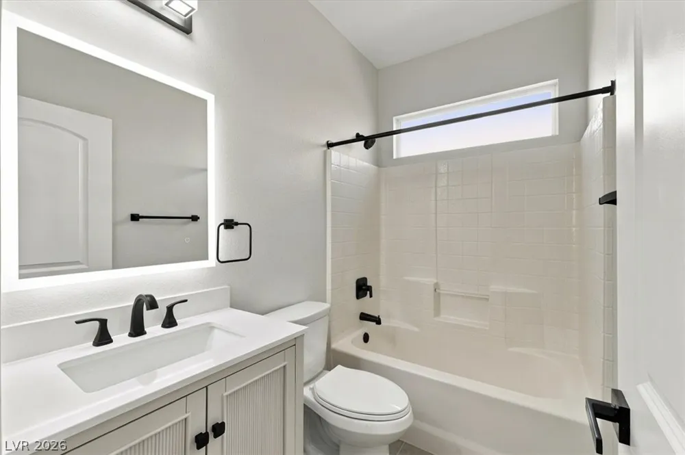 6898 PERFECT SUNSET COURT Las Vegas, NV 89148