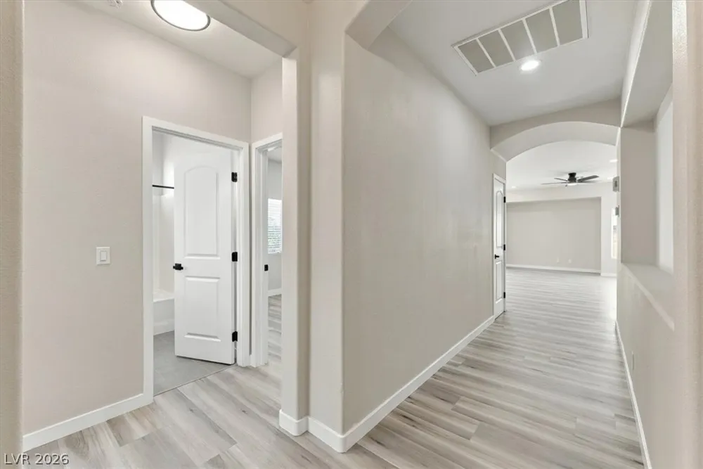6898 PERFECT SUNSET COURT Las Vegas, NV 89148
