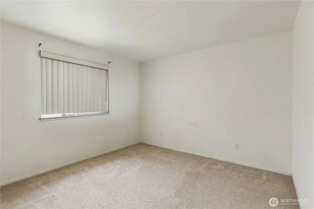 23213 116th Avenue SE Kent, WA 98031