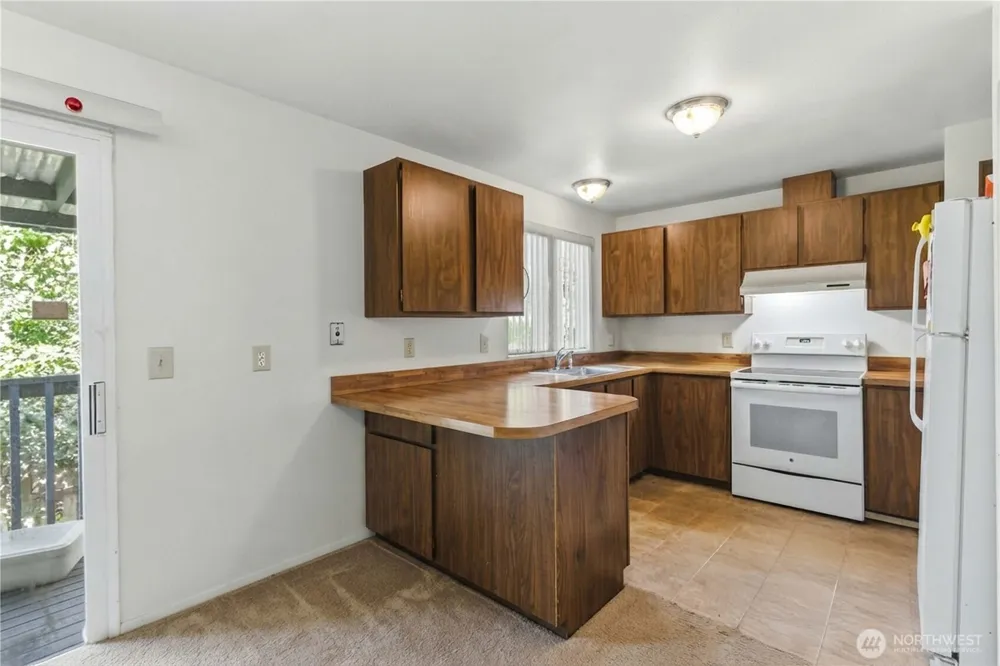 23213 116th Avenue SE Kent, WA 98031
