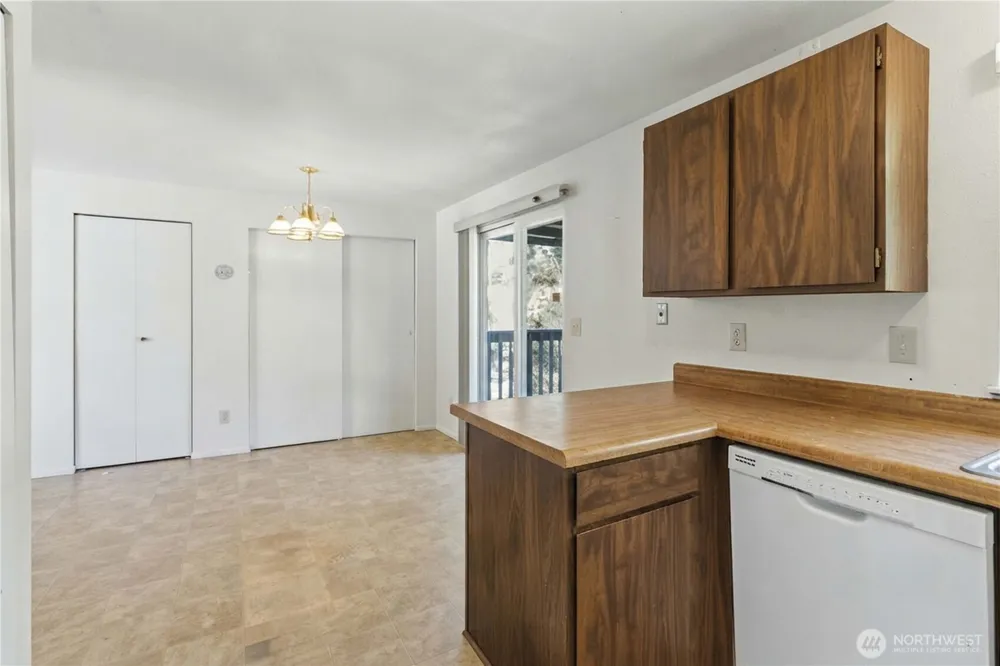 23213 116th Avenue SE Kent, WA 98031
