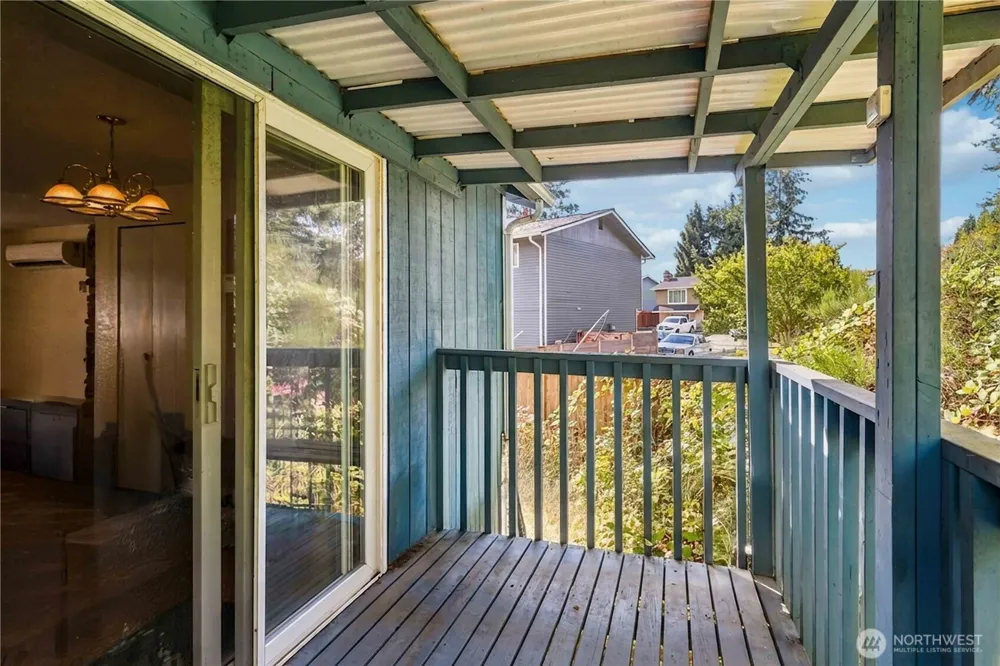 23213 116th Avenue SE Kent, WA 98031