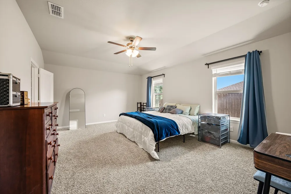 336 Wildrose Circle Cleburne, TX 76033
