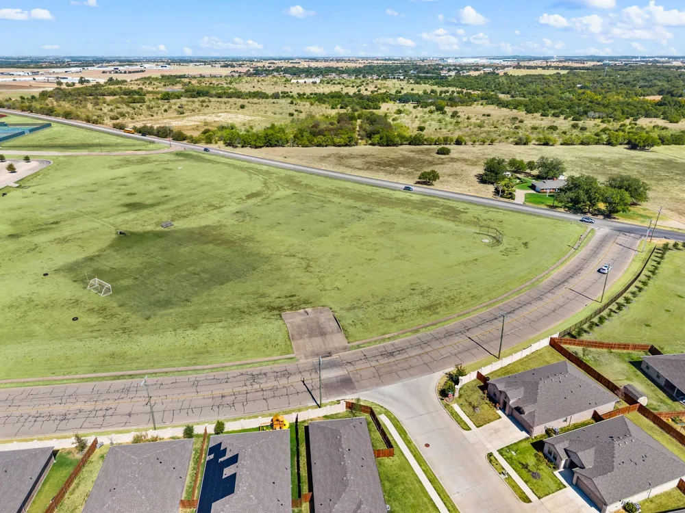336 Wildrose Circle Cleburne, TX 76033