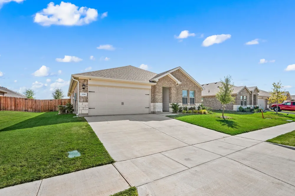 336 Wildrose Circle Cleburne, TX 76033