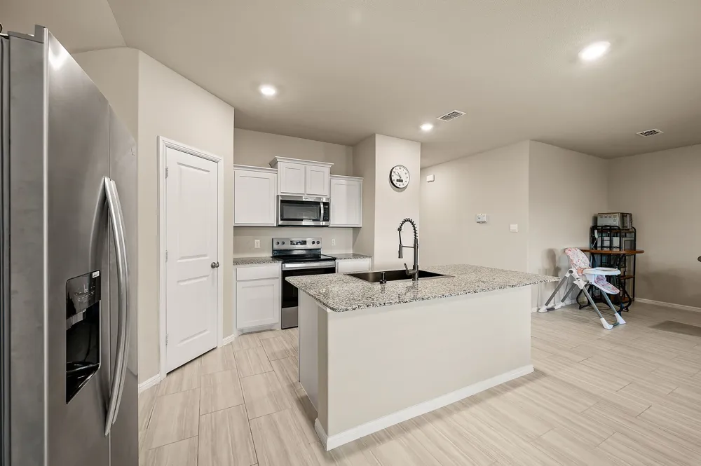 336 Wildrose Circle Cleburne, TX 76033