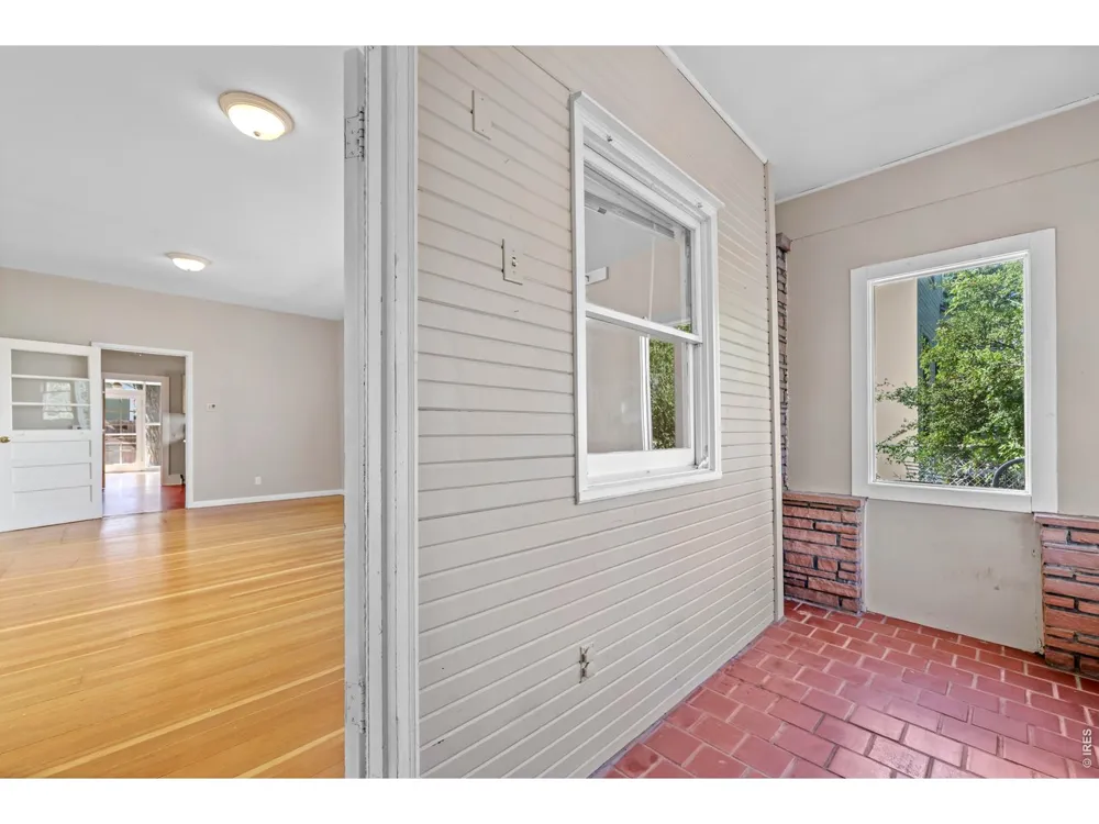 2212 Pine Street Boulder, CO 80302