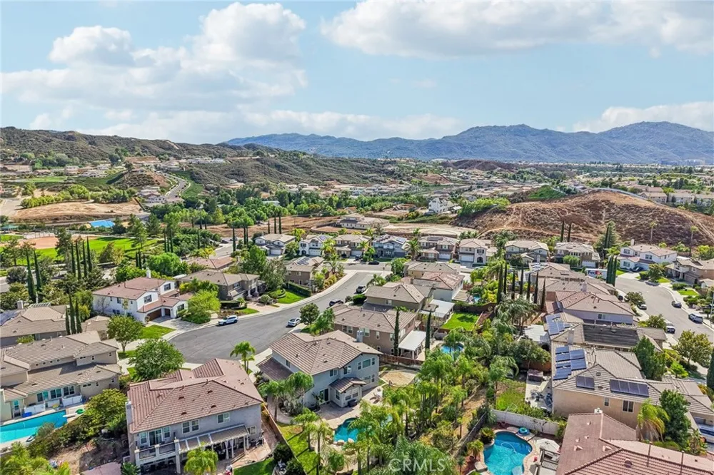 33692 Haywood Court Temecula, CA 92592