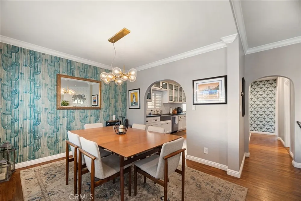 330 28th Hermosa Beach, CA 90254