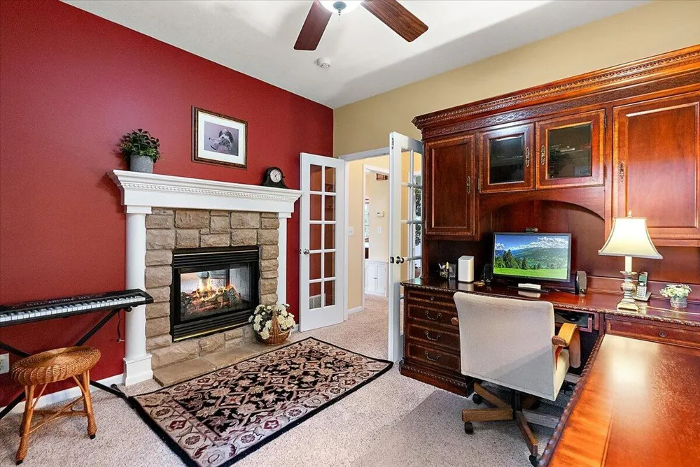 6039 Back Forty Drive NE Belmont, MI 49306