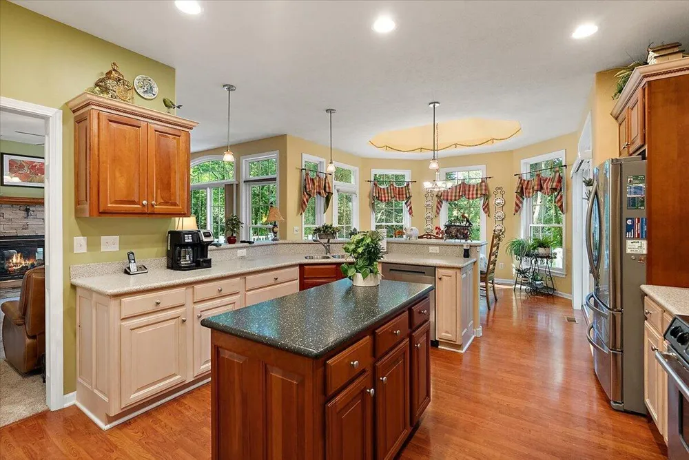 6039 Back Forty Drive NE Belmont, MI 49306