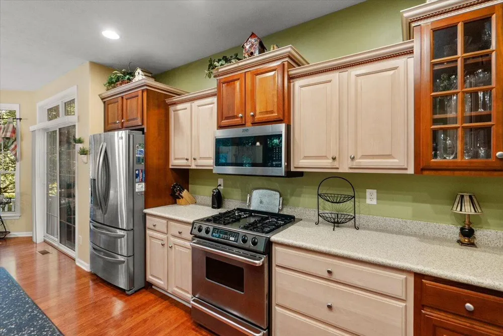 6039 Back Forty Drive NE Belmont, MI 49306