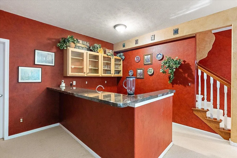 6039 Back Forty Drive NE Belmont, MI 49306