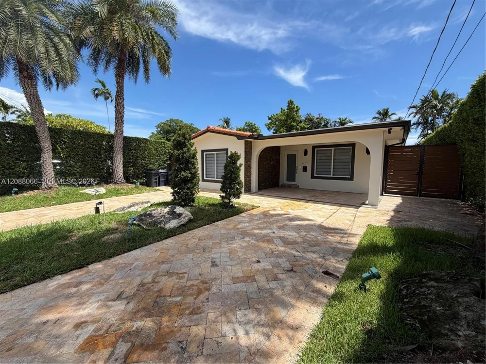 9341 Dickens Ave Surfside, FL 33154