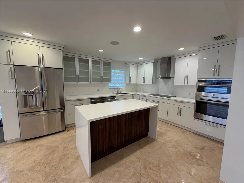 9341 Dickens Ave Surfside, FL 33154