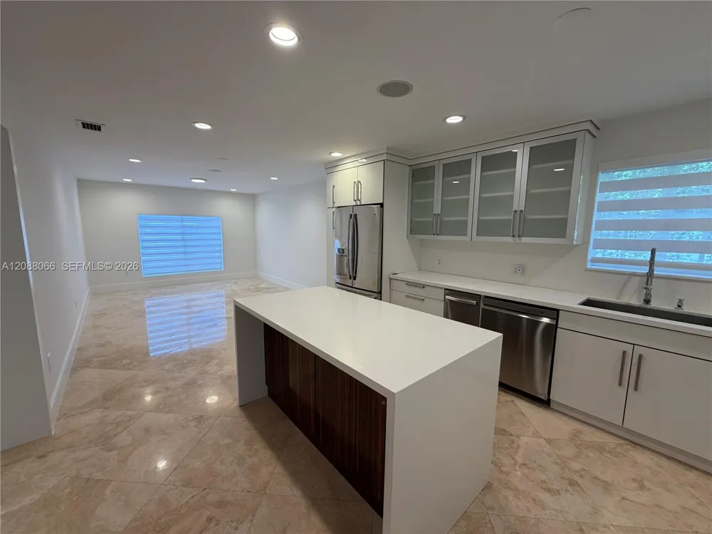 9341 Dickens Ave Surfside, FL 33154