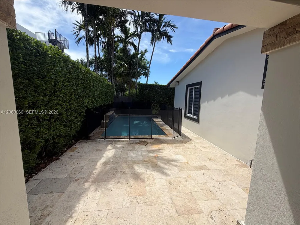 9341 Dickens Ave Surfside, FL 33154