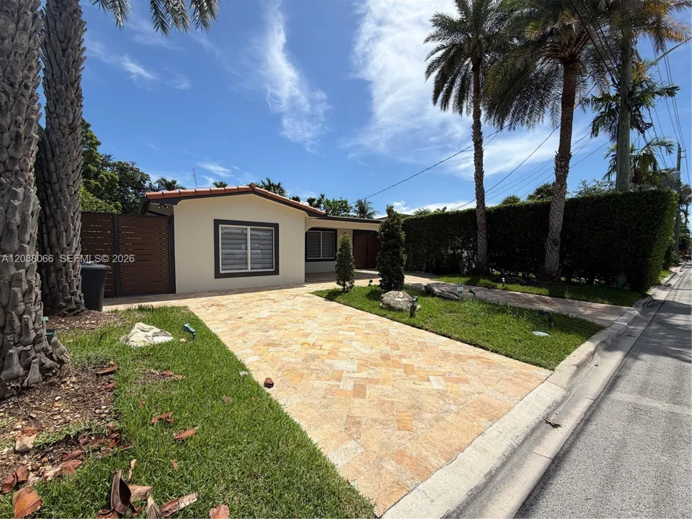 9341 Dickens Ave Surfside, FL 33154